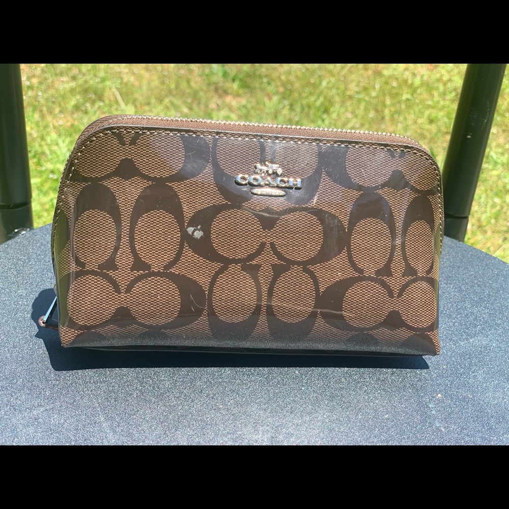 Makeup bag